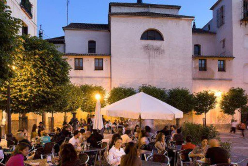 Apto En El Corazon De Malasana Madrid Exterior photo